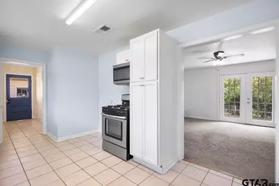 1602 W Duval Street, Troup, TX 75789 - Photo 8