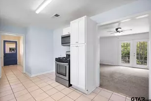 1602 W Duval St, Troup, TX 75789 - Photo 8