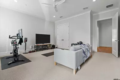 2523 Oak Alley, Tyler, TX 75703 - Photo 28