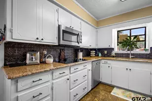 3513 Dudley Rd, Kilgore, TX 75662 - Photo 10