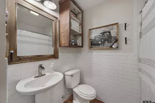 10194 Creek Bend Dr, Tyler, TX 75707 - Photo 20