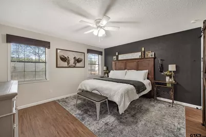 10194 Creek Bend Dr, Tyler, TX 75707 - Photo 16