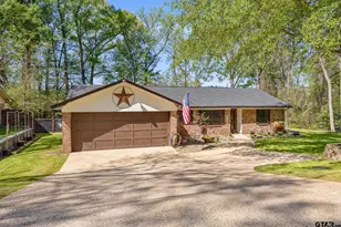 10194 Creek Bend Dr, Tyler, TX 75707 - Photo 2
