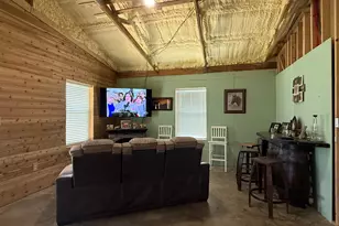 525 N Hill Rd, Tyler, TX 75706 - Photo 10