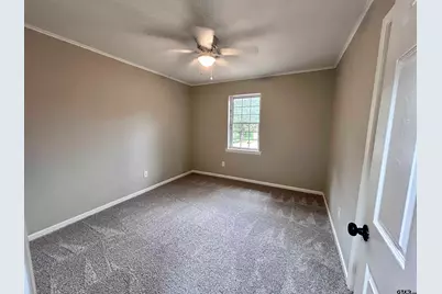 1106 Annette Dr, Longview, TX 75604 - Photo 16