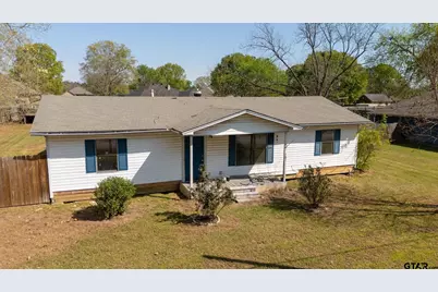 301 Walnut, Chandler, TX 75758 - Photo 16