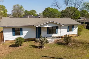 301 Walnut, Chandler, TX 75758 - Photo 16