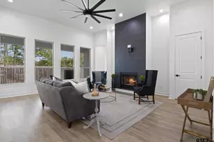 237 Kathryn's Ct, Mt Pleasant, TX 75455 - Photo 4