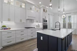 237 Kathryn's Ct, Mt Pleasant, TX 75455 - Photo 10