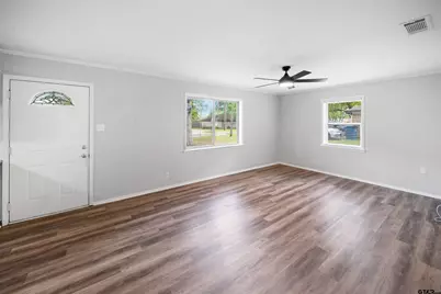 303 Shady Ln, Whitehouse, TX 75791 - Photo 4