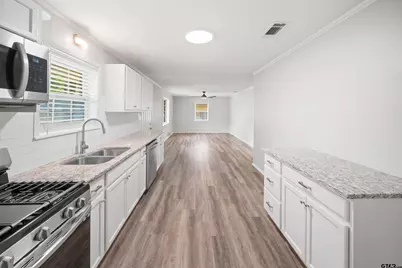 303 Shady Ln, Whitehouse, TX 75791 - Photo 6