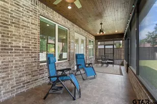 6923 St Anthony Dr, Tyler, TX 75703 - Photo 30