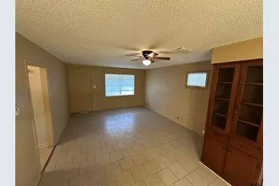 305 N Forest Ave, Tyler, TX 75702 - Photo 18