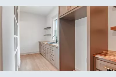 20964 Patriot Circle, Tyler, TX 75703 - Photo 16