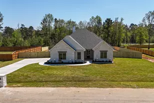 20964 Patriot Cir, Tyler, TX 75703 - Photo 1