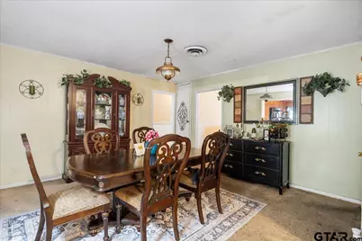 3211 Shady Trail Dr, Tyler, TX 75702 - Photo 10