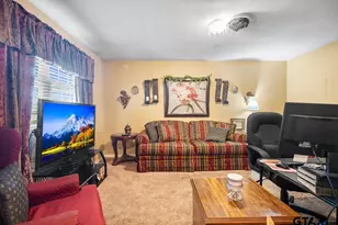 3211 Shady Trail Dr, Tyler, TX 75702 - Photo 6