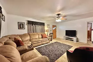 615 Carlisle Dr, Kilgore, TX 75662 - Photo 4