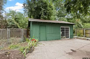 504 E 3rd, Mt Pleasant, TX 75455 - Photo 28