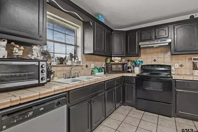 2927 Old Paris Road, Mt Pleasant, TX 75455 - Photo 10