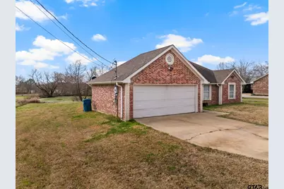 2927 Old Paris Road, Mt Pleasant, TX 75455 - Photo 2