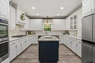 101 Glen Eagles Dr, Mt Pleasant, TX 75455 - Photo 12