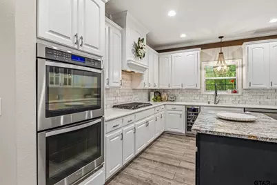 101 Gleneagles Dr, Mt Pleasant, TX 75455 - Photo 14