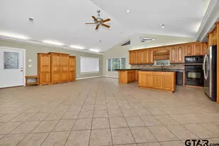 2436 Lakefront Shores, Athens, TX 75752 - Photo 6
