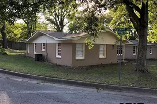 2725 Brentwood Dr, Tyler, TX 75701 - Photo 4