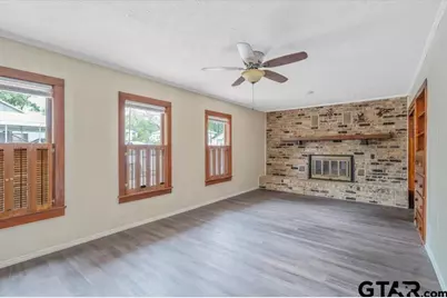1419 N Sycamore St, Palestine, TX 75801 - Photo 24