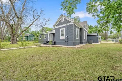 1419 N Sycamore St, Palestine, TX 75801 - Photo 30