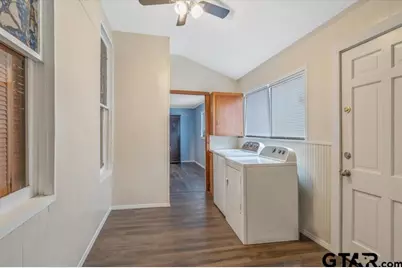 1419 N Sycamore St, Palestine, TX 75801 - Photo 26