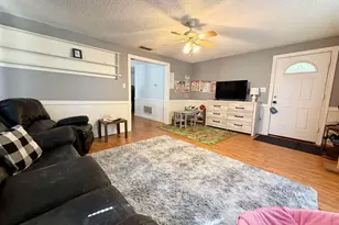 208 E Washington, Overton, TX 75684 - Photo 8