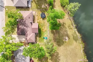 210 Pat Dr, Mineola, TX 75773 - Photo 4