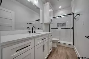 19383 Ridge Point Cir, Lindale, TX 75771 - Photo 36