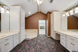 141 Cypress Point Cir, Hideaway, TX 75771 - Photo 32