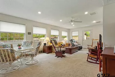 105 N Pope St., Overton, TX 75684 - Photo 24