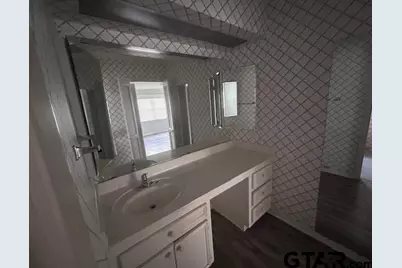 1608 Yosemite Dr, Tyler, TX 75703 - Photo 12