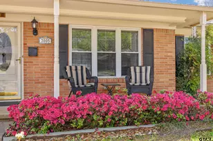 2005 Sterling Dr, Tyler, TX 75701 - Photo 2