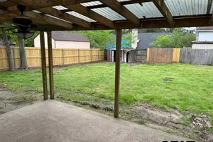 2720 Anita Ln, Tyler, TX 75701 - Photo 12