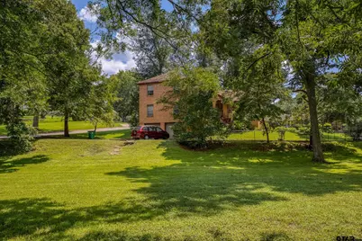 21 Rambling Rd, Palestine, TX 75801 - Photo 36