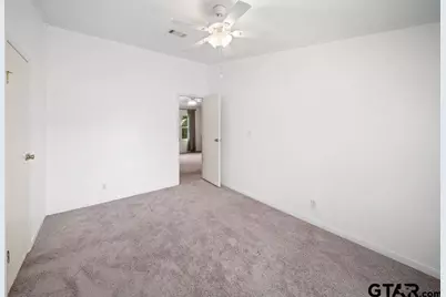 21133 Joe Paul, Chandler, TX 75758 - Photo 18