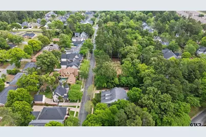3933 Charleston Park, Tyler, TX 75701 - Photo 10