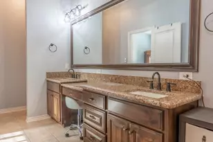 9246 Stonebank Crossing, Tyler, TX 75703 - Photo 30