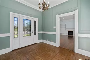 326 E Main St, Henderson, TX 75652 - Photo 6