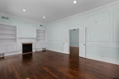 326 E. Main St, Henderson, TX 75652 - Photo 8