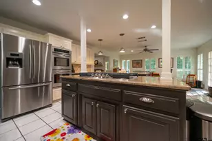 431 Gifford St, Rusk, TX 75785 - Photo 18