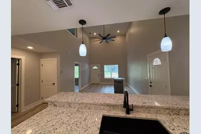 305 Post Oak Dr, Bullard, TX 75757 - Photo 2