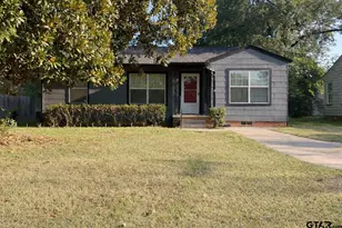 706 Layton St, Kilgore, TX 75662 - Photo 1