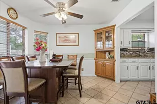 303 Linda Ln, Lindale, TX 75771 - Photo 8